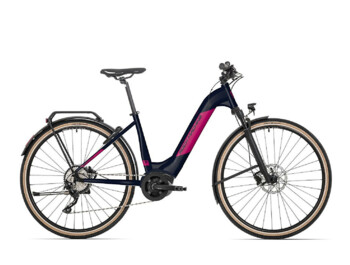 Erstklassiges Damen-E-Bike mit MONO-Rahmen für einfaches Einsteigen und komfortables Fahren, ausgestattet mit einem hochwertigen Bosch-Motor und einem langlebigen Akku. Der ideale Begleiter für Fahrten in der Stadt oder verschiedene Arten von Ausflügen. 
